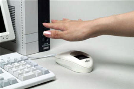 Lettore biometrico della mano